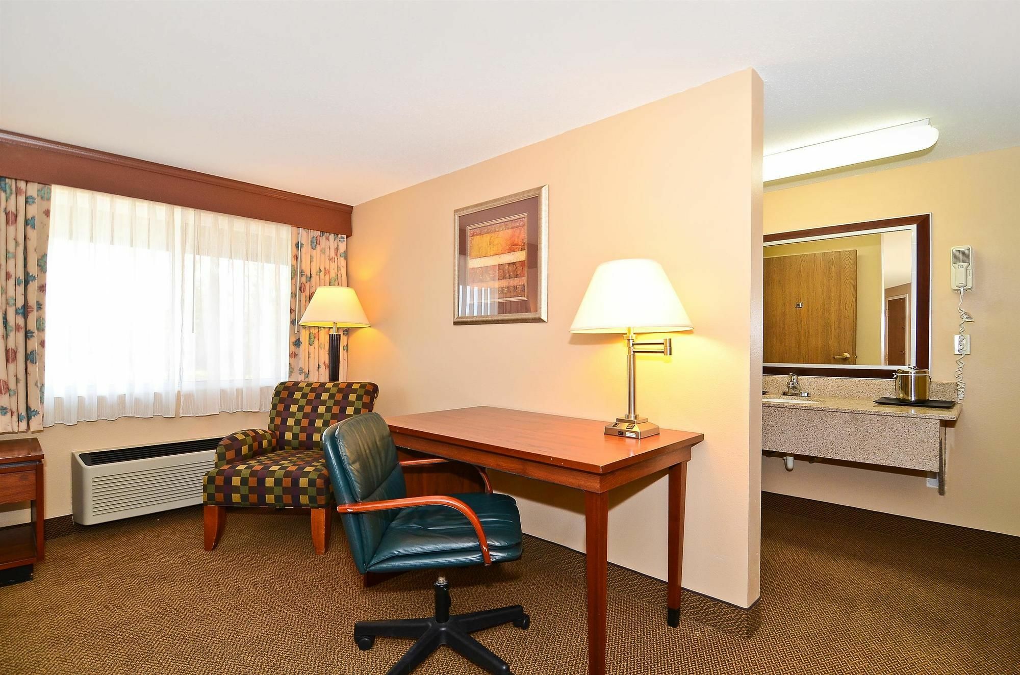 Surestay Plus Hotel By Best Western Black River Falls Dış mekan fotoğraf