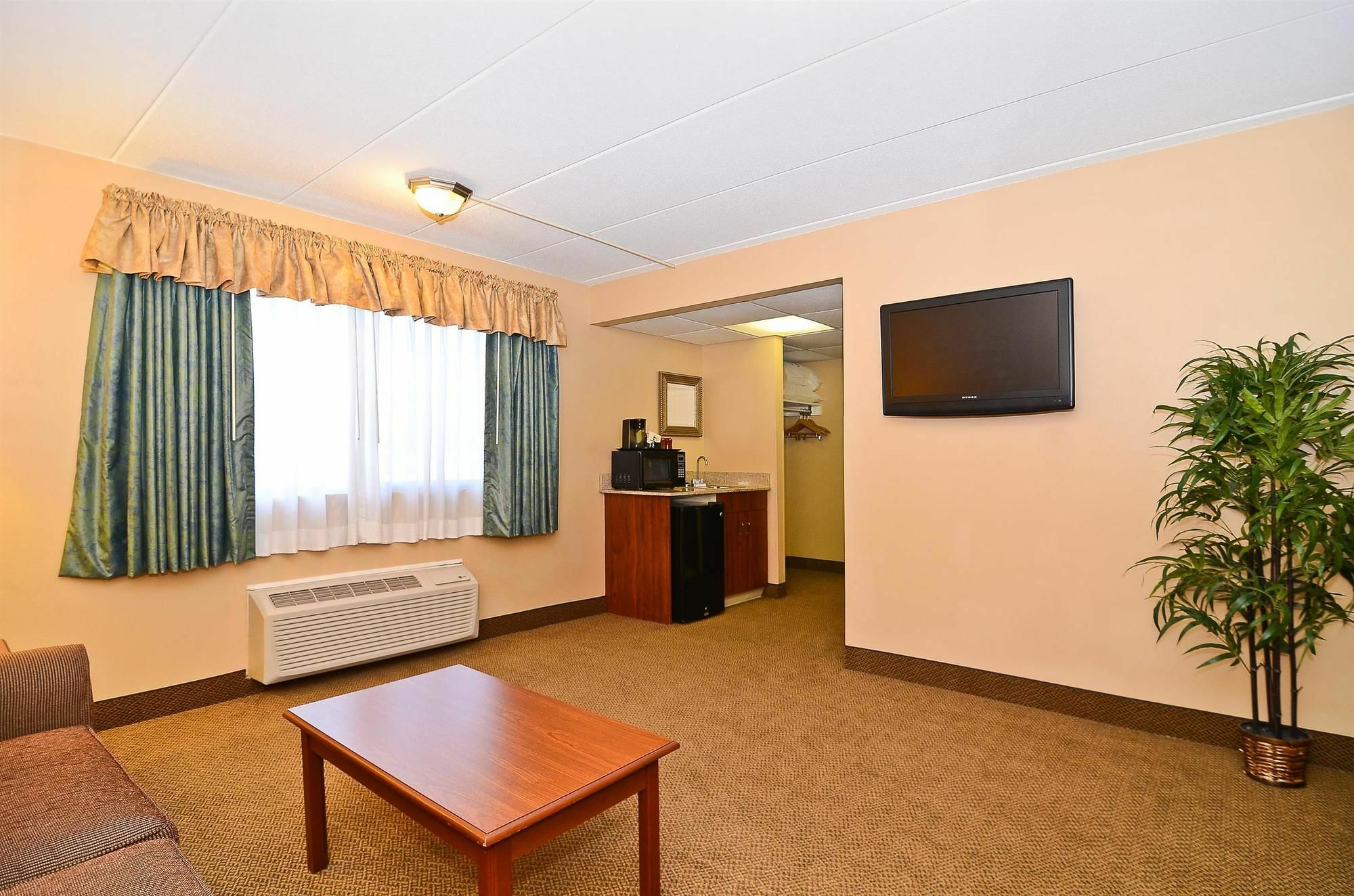 Surestay Plus Hotel By Best Western Black River Falls Dış mekan fotoğraf